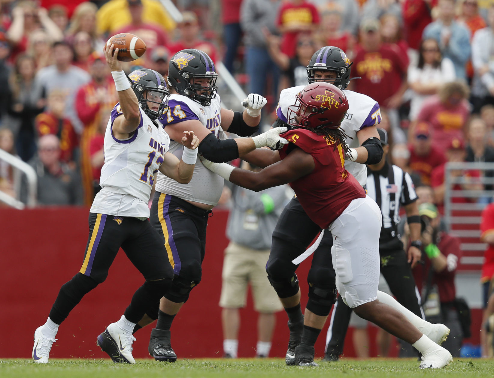 083119ap-uni-iowa-state-3